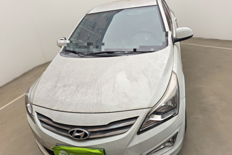 现代 瑞纳 2014款 1.4L 手动智能型GLS车身外观2