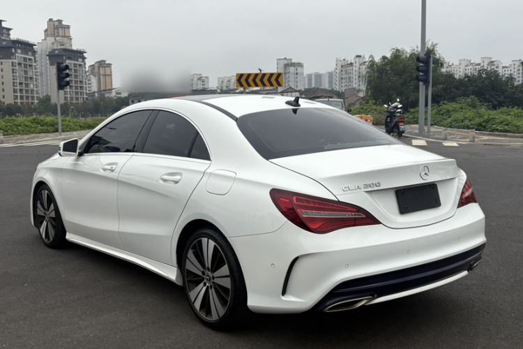 奔驰CLA 2018款 CLA 200 时尚型车身外观6004