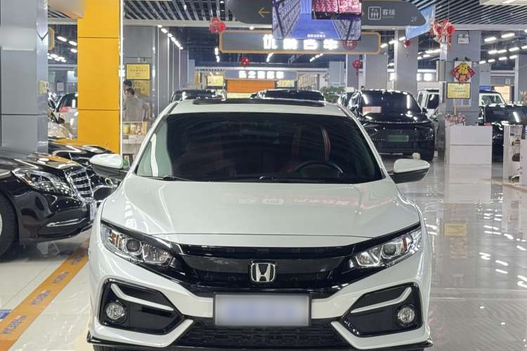 本田 思域 2021款 HATCHBACK 220TURBO CVT新锐控车身外观6006