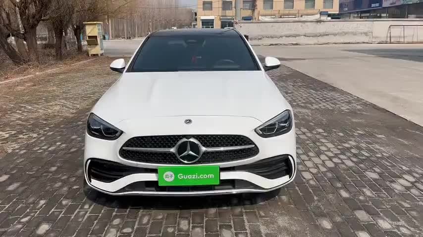 奔驰C级 2024款 改款 C 260 L 运动版实拍1