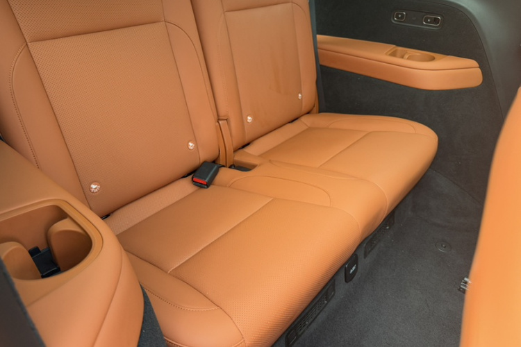 理想汽车 理想L8 2024款 Pro中控内饰7010