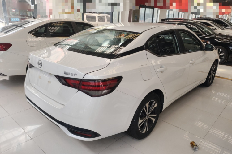 日产 轩逸 2023款 1.6L CVT悦享版车身外观7