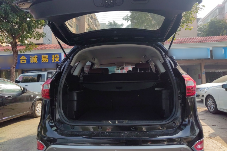 江铃 驭胜S350 2016款 2.0T 自动四驱汽油豪华版5座局部细节23