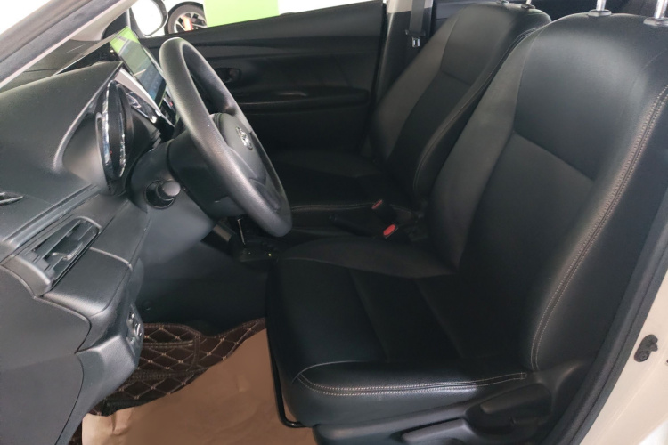 丰田 威驰FS 2017款 1.5L CVT锋驰版局部细节19