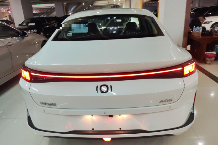 长安启源A05 2025款 真香版 145 卓越型车身外观6