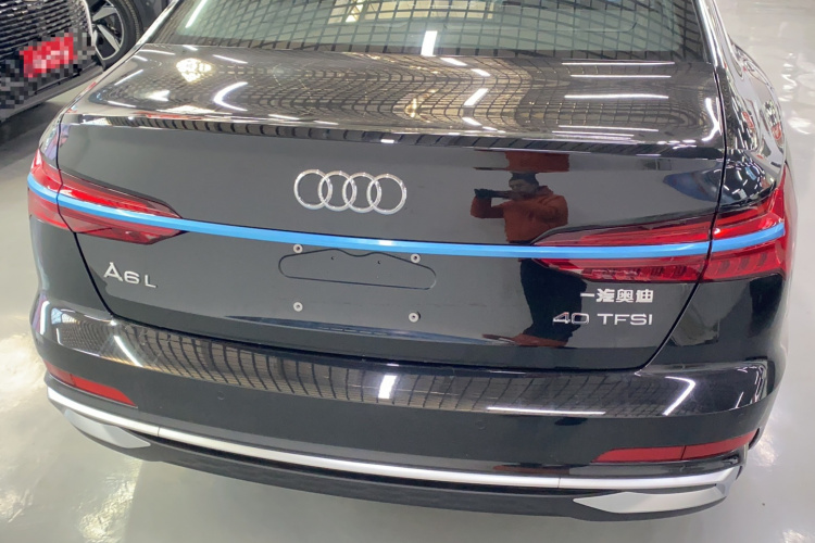 奥迪A6L 2025款 改款 40 TFSI 豪华动感型车身外观6004