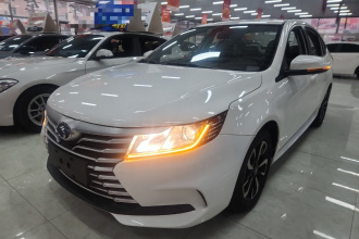 东南A5翼舞 2022款 1.5L CVT翼钻型