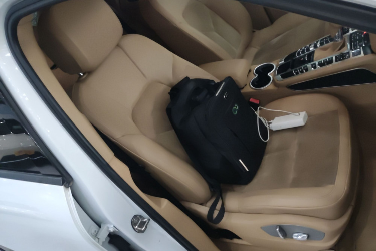 保时捷 2017款  Macan 2.0T局部细节41