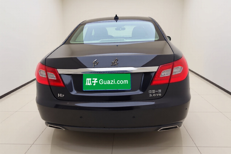 红旗H7 2013款 3.0L 尊贵型车身外观6