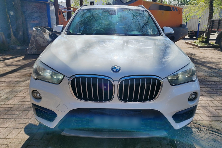 宝马X1 2018款 sDrive18Li 时尚型车身外观6001