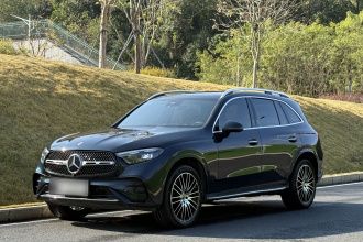 奔驰GLC 2023款 改款 GLC 300 L 4MATIC 豪华型 5座