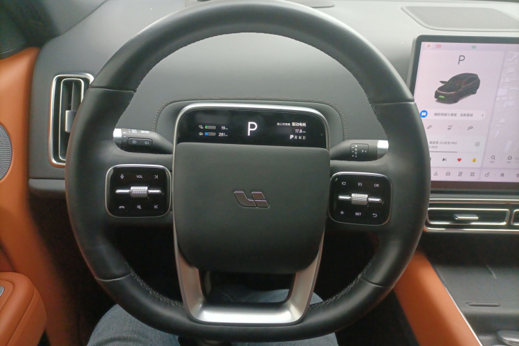 理想汽车 理想L7 2023款 Pro中控内饰13