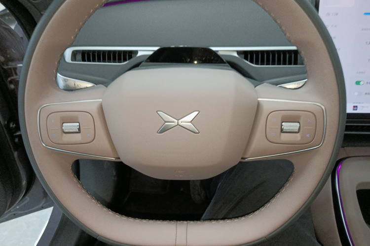 小鹏MONA M03 2025款 502 长续航 Max中控内饰13