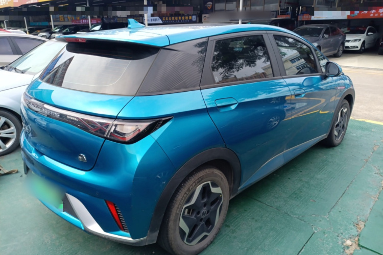 比亚迪 海豚 2021款 405km 时尚版车身外观7