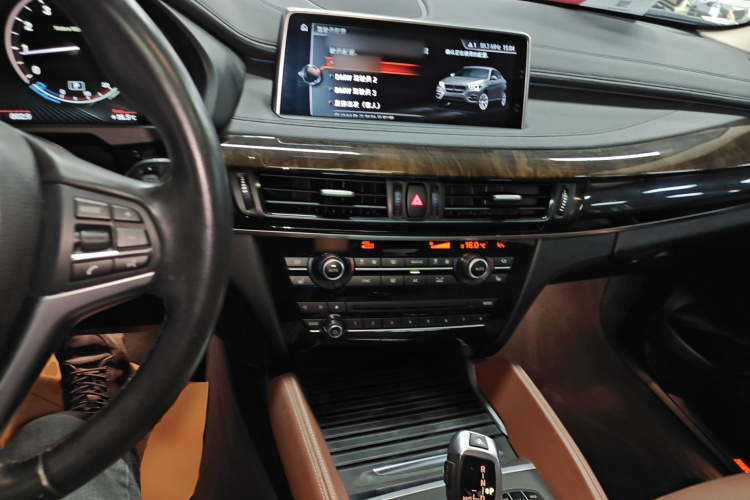 宝马X6 2017款 xDrive28i中控内饰7002