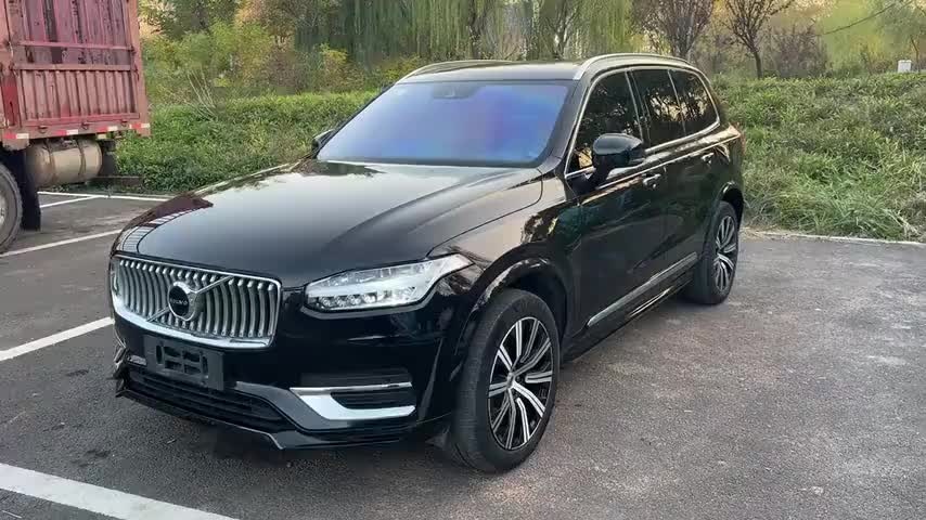 沃尔沃XC90 2022款 B5 智行豪华版 5座实拍1
