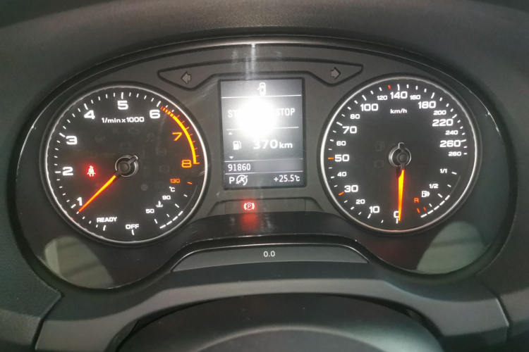 奥迪A3 2019款 Sportback 35 TFSI 进取型 国V局部细节14