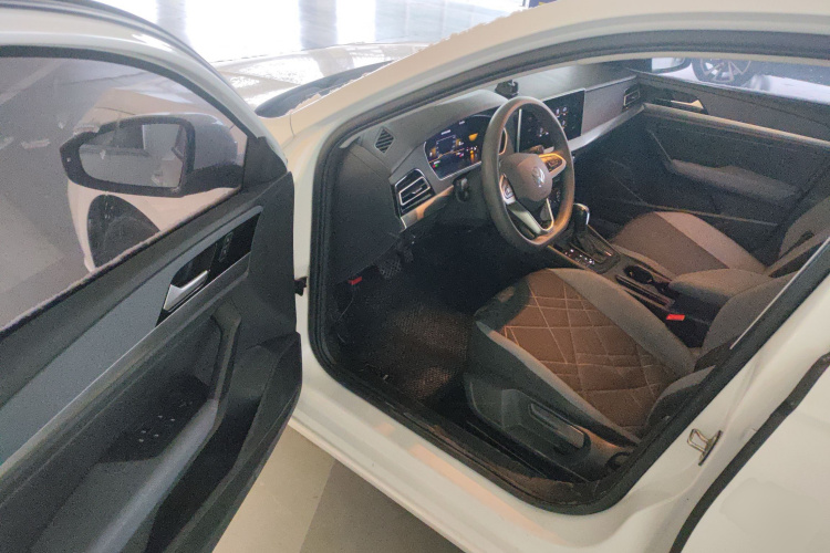 大众 朗逸 2023款 1.5L 自动得逸版中控内饰7003