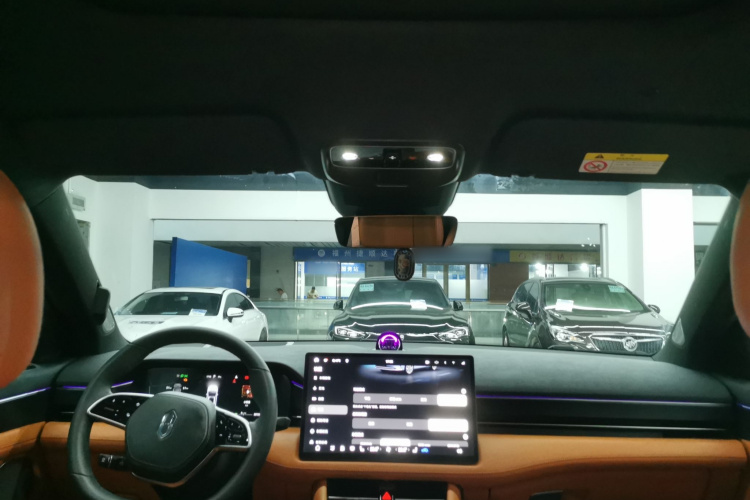 鸿蒙智行 问界M7 2024款 1.5T 智驾四驱Pro版 5座中控内饰22