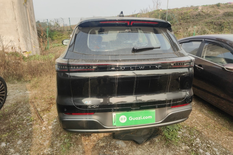 奇瑞 风云T8 2025款 1.5T 130km 舒适版5座车身外观6