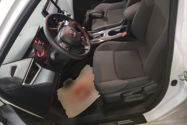 丰田 雷凌 2021款 TNGA 1.5L CVT进取版中控内饰19