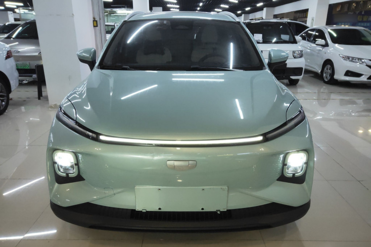 吉利几何E萤火虫 2024款 401km 萤光车身外观6001