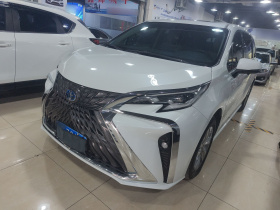 丰田 赛那SIENNA 2023款 2.5L混动 舒适版