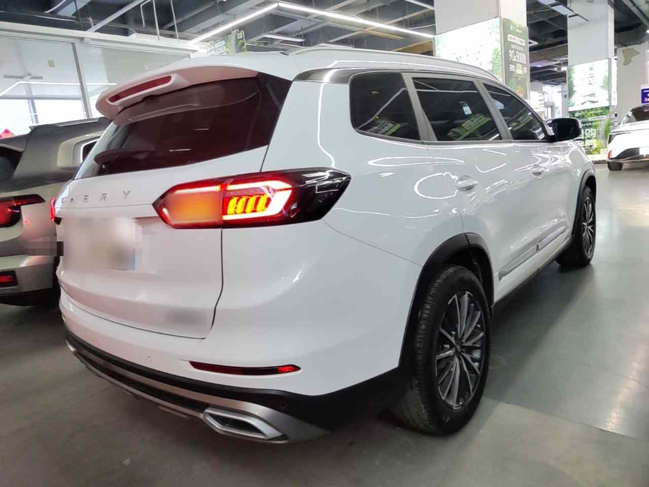 奇瑞 瑞虎8 2025款 卓越版 230TCI 自动豪华版 5座(5)
