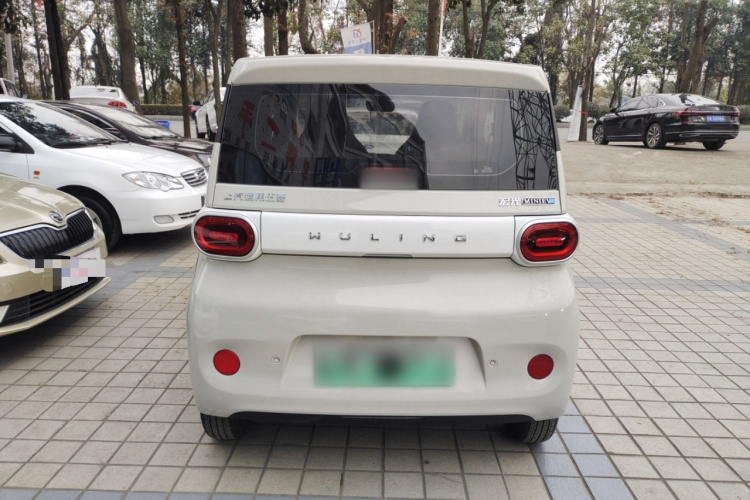 五菱汽车 宏光MINIEV 2024款 第三代 215km 青春版车身外观6004