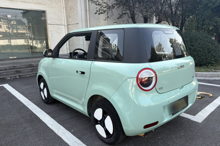 长安启源 长安Lumin 2022款 210km 香甜款车身外观6006