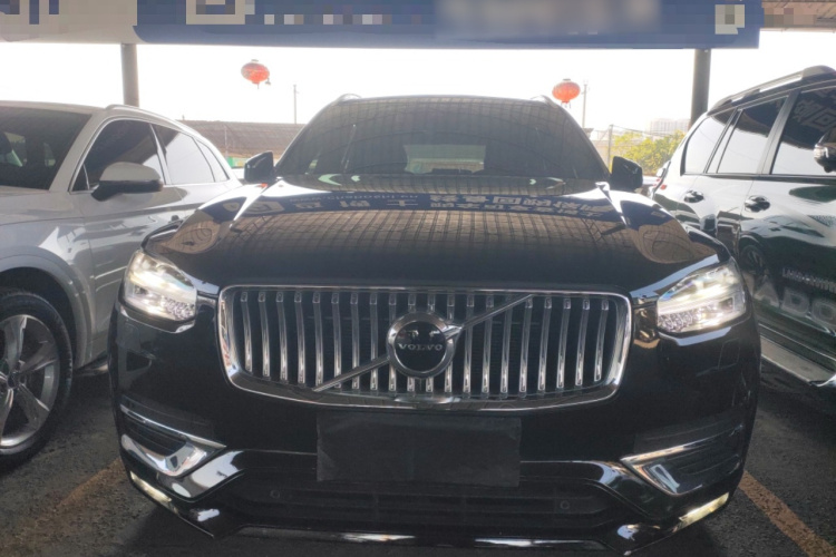 沃尔沃XC90 2021款 B6 智逸豪华版 7座车身外观2