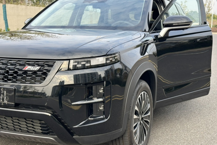 奇瑞 瑞虎7 C-DM 2025款 1.5T 120KM劲车身外观6005