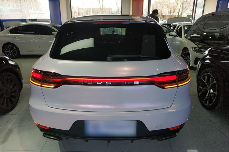 保时捷 2021款 Macan 2.0T车身外观6