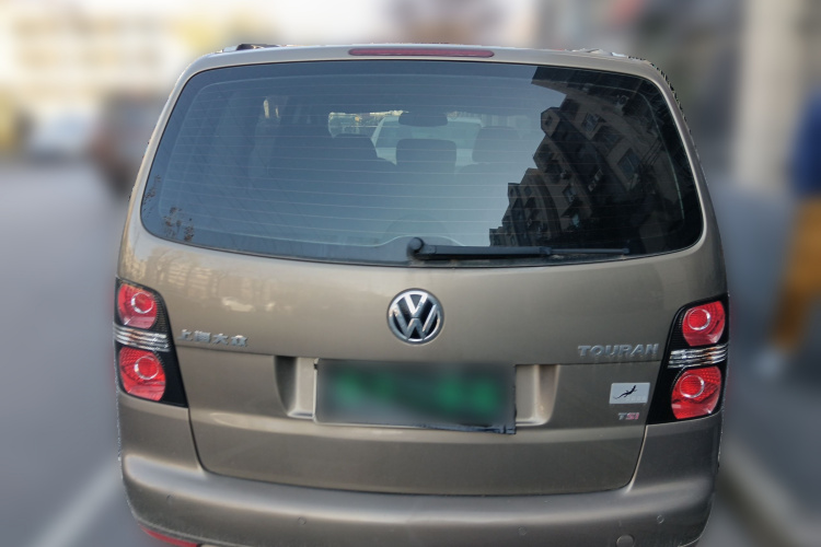 大众 途安 2015款 1.4T 手动舒适版5座车身外观6004