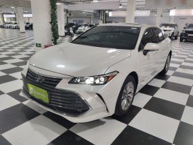 丰田 亚洲龙 2019款 2.0L 进取版 国VI