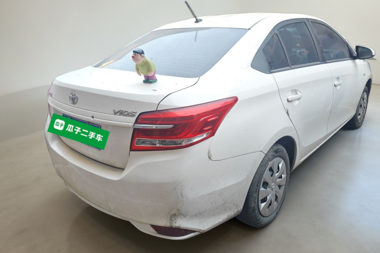 丰田 威驰 2019款 1.5L 手动创行版车身外观7