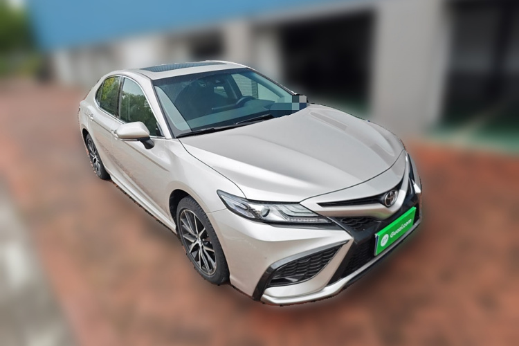 丰田 凯美瑞 2021款 2.0S 锋尚版车身外观6002