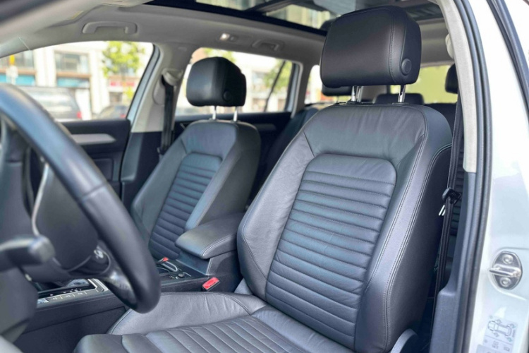 大众 蔚揽 2018款 380TSI 两驱舒行版中控内饰7002