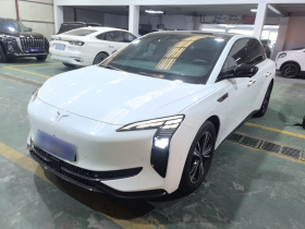 红旗EH7 2024款 690 Pro