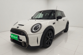 MINI 2023款 2.0T COOPER S 国王十字特别版