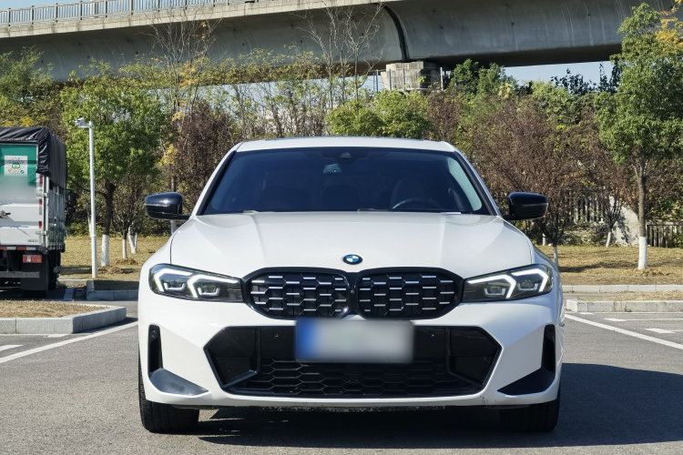 宝马3系 2023款 325Li M运动曜夜套装车身外观6001