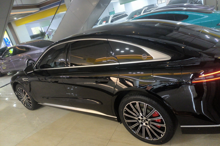 奇瑞风云 风云A9L 2025款 260伯牙奢享版车身外观6003