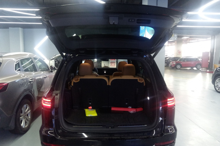 理想汽车 理想ONE 2021款 增程6座版局部细节23