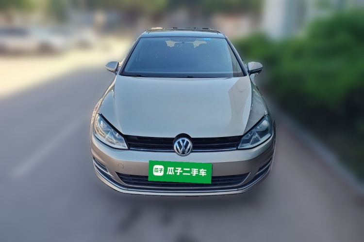 大众 高尔夫 2016款 1.6L 自动舒适型车身外观2