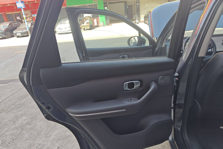 零跑汽车 零跑C10 2024款 210激光雷达版中控内饰7008