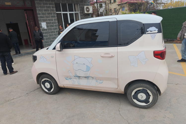 五菱汽车 宏光MINIEV 2021款 马卡龙时尚款 三元锂车身外观4