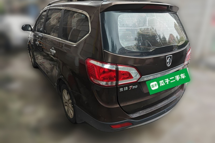宝骏730 2014款 1.5L 手动标准型 7座车身外观6003