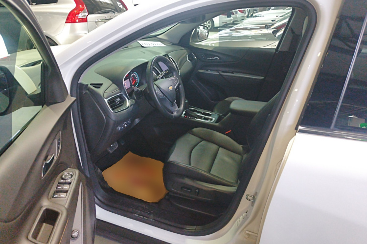 雪佛兰 探界者 2019款 535T 自动驭界版 国VI中控内饰20