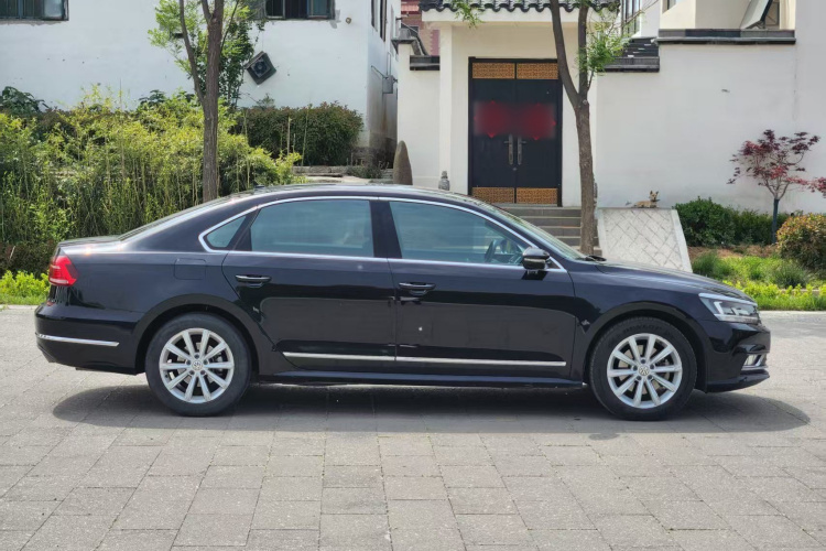 大众 帕萨特 2016款 330TSI DSG御尊版车身外观6007