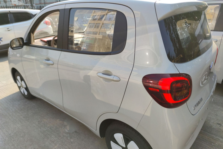 五菱汽车 宏光MINIEV 2025款 四门版 进阶款车身外观6003